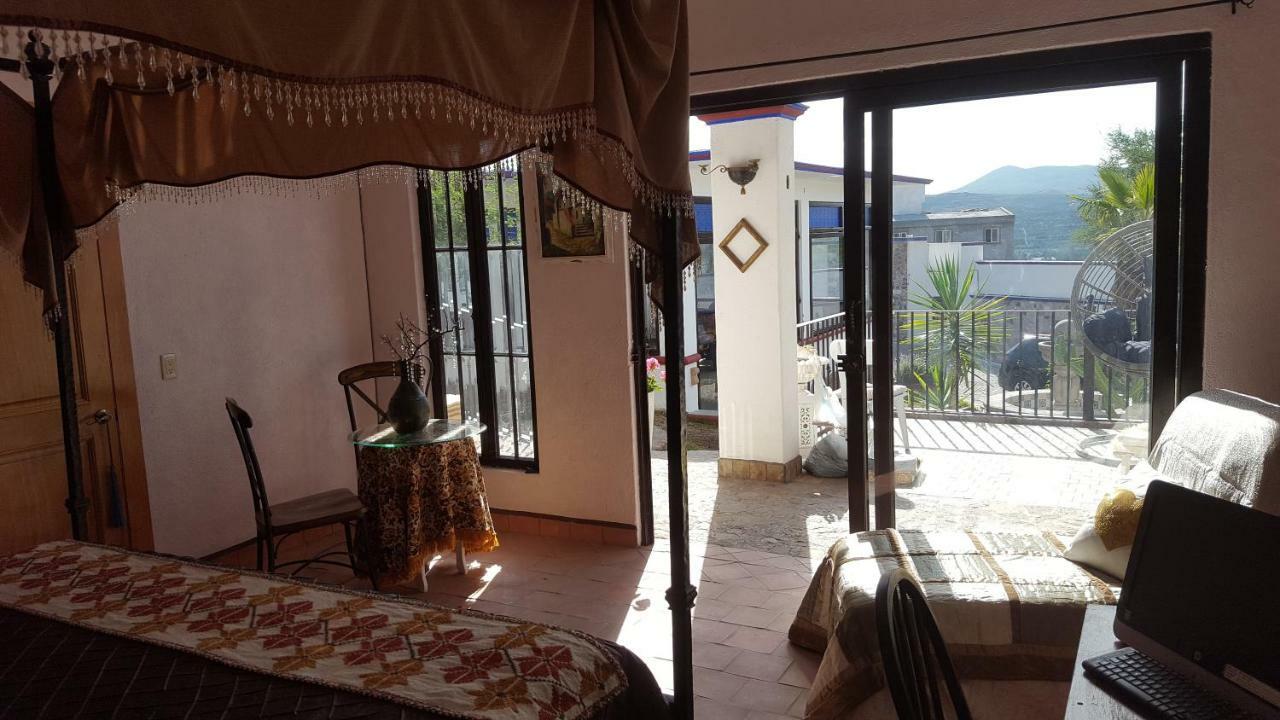 La Casona Azul Bed N Breakfast Santa Rosa de Jauregui Экстерьер фото