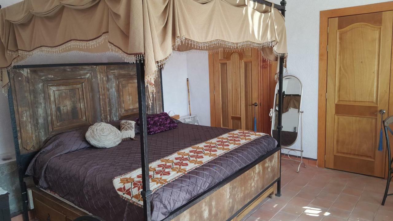 La Casona Azul Bed N Breakfast Santa Rosa de Jauregui Экстерьер фото