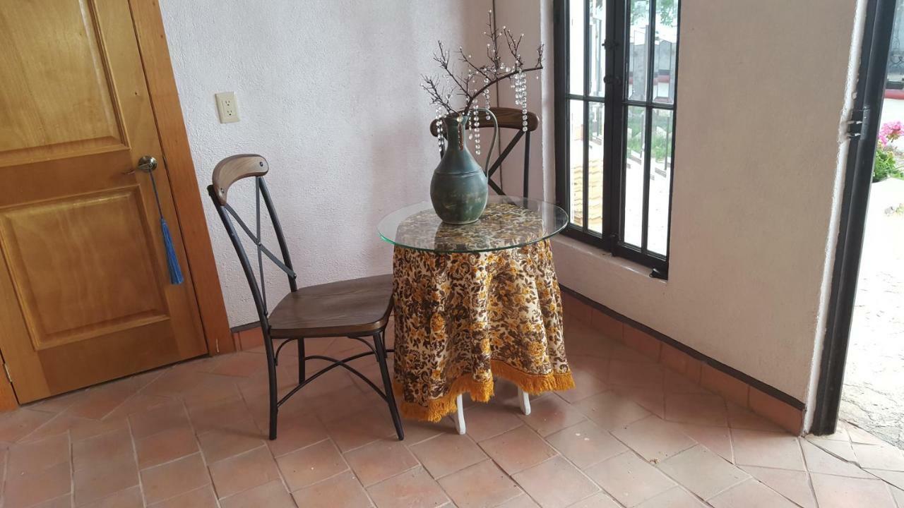 La Casona Azul Bed N Breakfast Santa Rosa de Jauregui Экстерьер фото